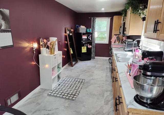 3rd image of 2214 Kenilworth Ave, Kalamazoo, MI 49048 | MLS# 68026040148