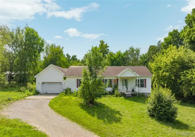 Photo 1 of Single family home for sale at 13872 Sheridan Rd, Manchester, MI 48158 | MLS# 20261060533 | Listing updated on 2026-09-09