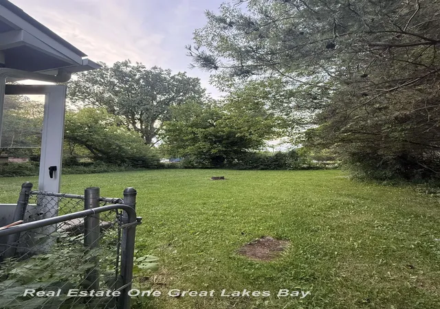 7th image of 2675 Indiana Ave, Saginaw, MI 48601 | MLS# 61050217115