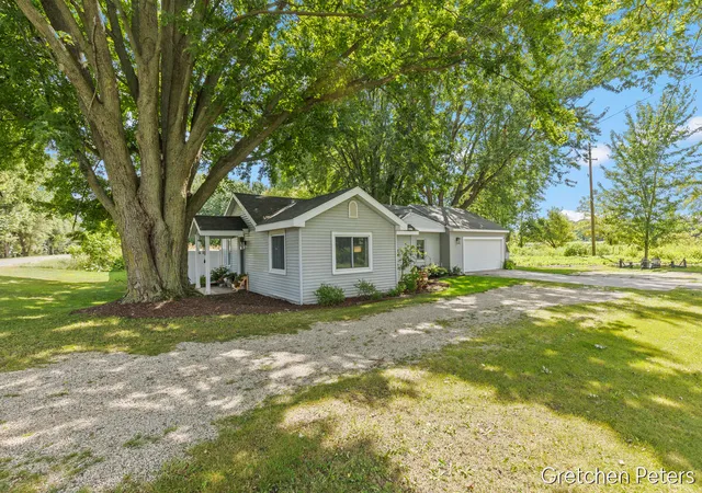 2nd image of 9551 Byron Center Ave Sw, Byron Center, MI 49315 | MLS# 65026040155