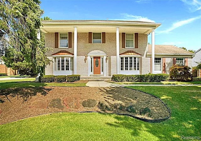 1st image of 1114 Chaffer Dr, Rochester Hills, MI 48306 | MLS# 20261060539