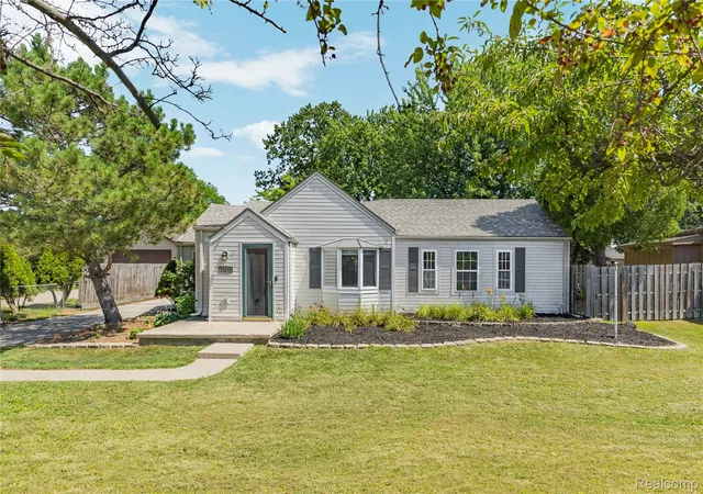 Photo 1 of Sale Pending at 23635 Lakewood St, Clinton Township, MI 48035 | MLS# 20261060541 | Listing updated on 2026-08-13