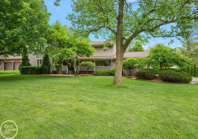 2nd image of 88 Aspinwall, Troy, MI 48098 | MLS# 58050217123