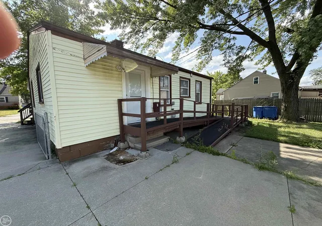 Photo 2 of Single family home for sale at 23587 Lawson Ave, Warren, MI 48089 | MLS# 58050217124 | Listing updated on 2026-08-03