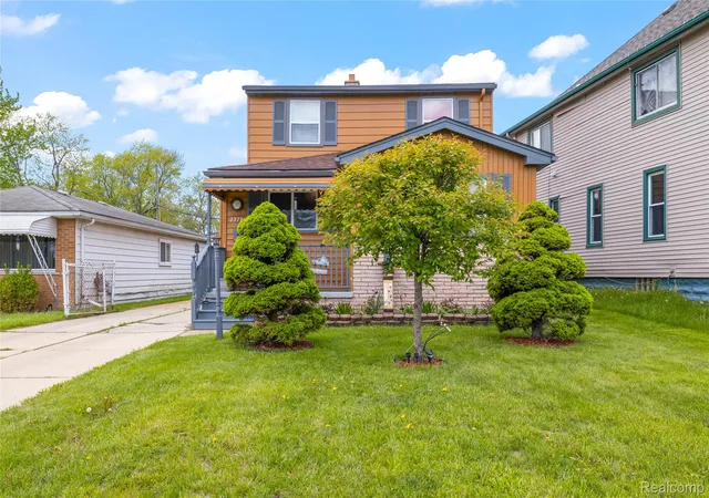 2nd image of 2378 River Dr, Lincoln Park, MI 48146 | MLS# 20261060546
