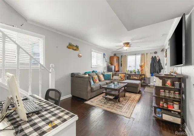 5th image of 2378 River Dr, Lincoln Park, MI 48146 | MLS# 20261060546