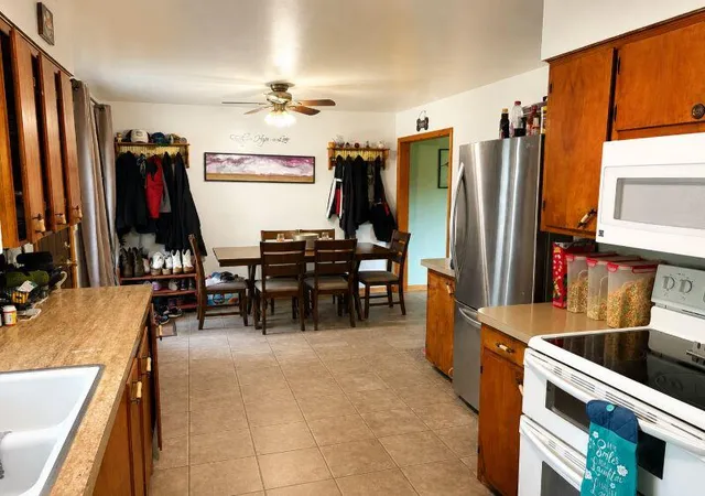 5th image of 6545 M-89 Hwy, Richland, MI 49083 | MLS# 66026040166