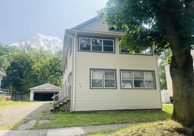 Listing Photo 2 - Condo for sale in building located at 519 Seymour Ave, Jackson, MI 49202