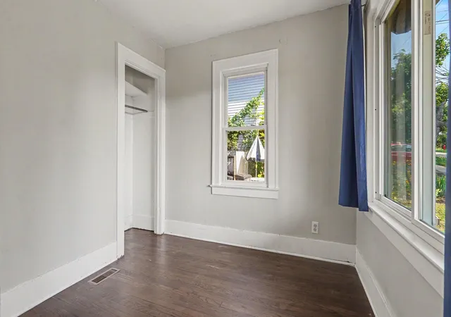 Photo 4 of Single family home for sale at 723 Daniel St, Ann Arbor, MI 48103 | MLS# 81026040167 | Listing updated on 2026-09-11