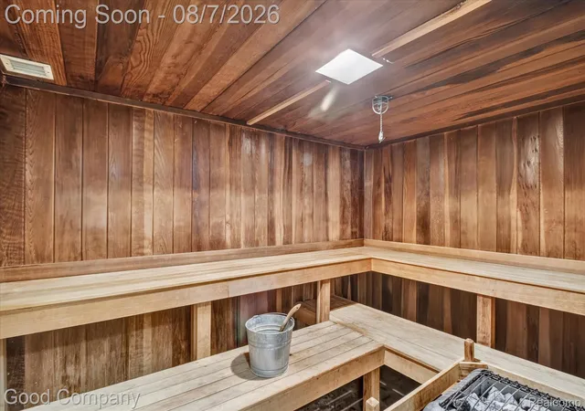 Photo 3 of Condo for sale at 5000 Town Ctr #1402, Southfield, MI 48075 | MLS# 20261060582 | Listing updated on 2026-09-09