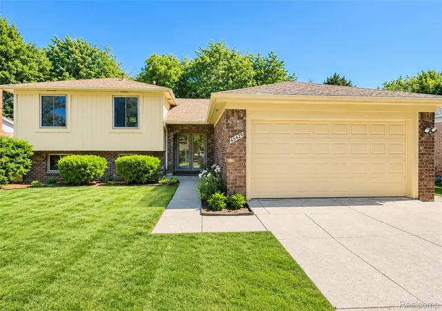 2nd image of 45429 Brunswick Dr, Canton, MI 48187 | MLS# 20261060585