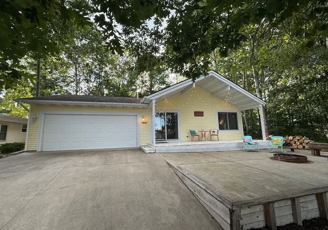 Photo 3 of Single family home for sale at 7887 6th Street, Stanwood, MI 49346 | MLS# 72026040184 | Listing updated on 2026-09-03