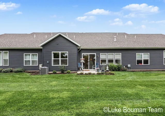 21st image of 1420 Eagle Shore Ct, Hudsonville, MI 49426 | MLS# 71026040182
