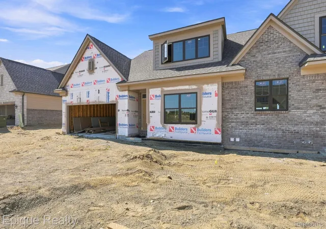 Condo for sale at 425 Cornerstone Dr #68, Oxford, MI 48371 | MLS# 20261060587