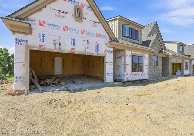 Photo 1 of Condo for sale at 425 Cornerstone Dr #68, Oxford, MI 48371 | MLS# 20261060587 | Listing updated on 2026-08-14