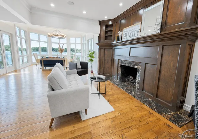 Photo 3 of Single family home for sale at 3858 Is Park Dr, Waterford, MI 48329 | MLS# 20261060594 | Listing updated on 2026-08-05