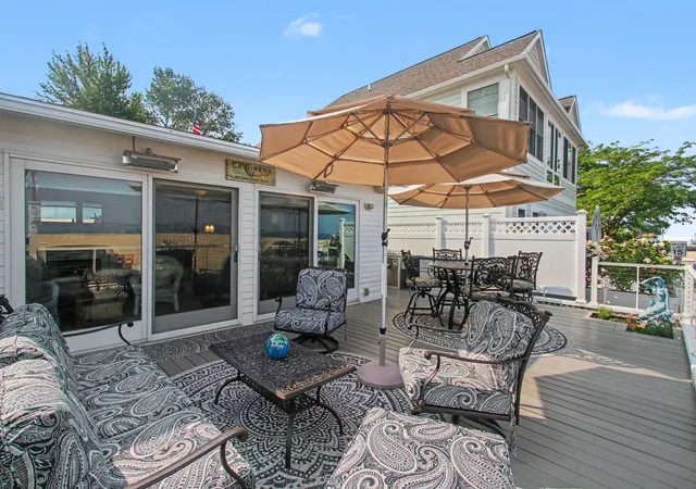4th image of 20 Lake Shore Dr, South Haven, MI 49090 | MLS# 69026040186