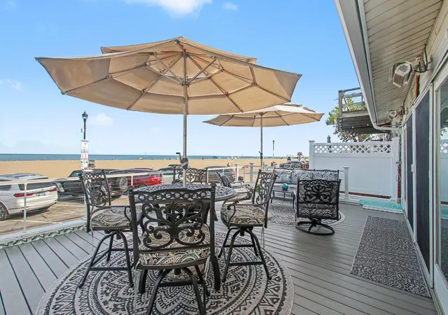 5th image of 20 Lake Shore Dr, South Haven, MI 49090 | MLS# 69026040186