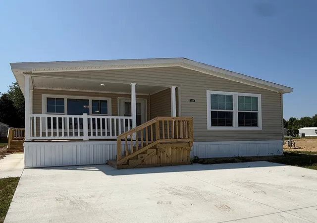 2nd image of 1211 Wellington, Mount Pleasant, MI 48858 | MLS# 79080071849