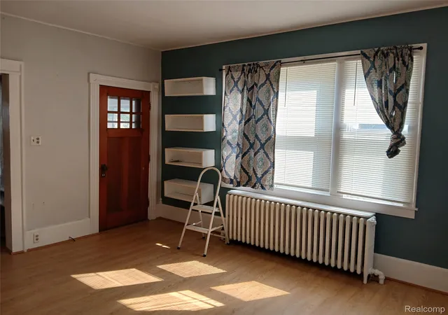 Photo 4 of Single family home for sale at 129 E Congress St, Caro, MI 48723 | MLS# 20261060623 | Listing updated on 2026-09-09