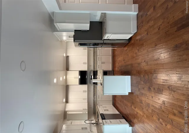 3rd image of 9163 White Tail Ct, Ypsilanti, MI 48197 | MLS# 20261060627
