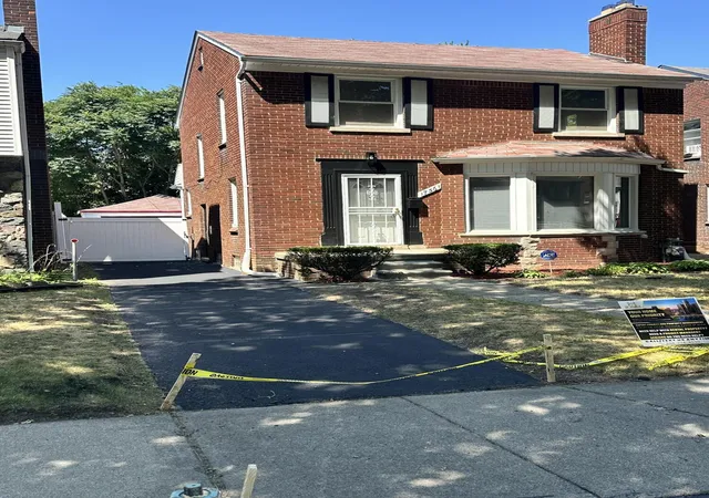 2nd image of 17561 Appoline St, Detroit, MI 48235 | MLS# 81026040196