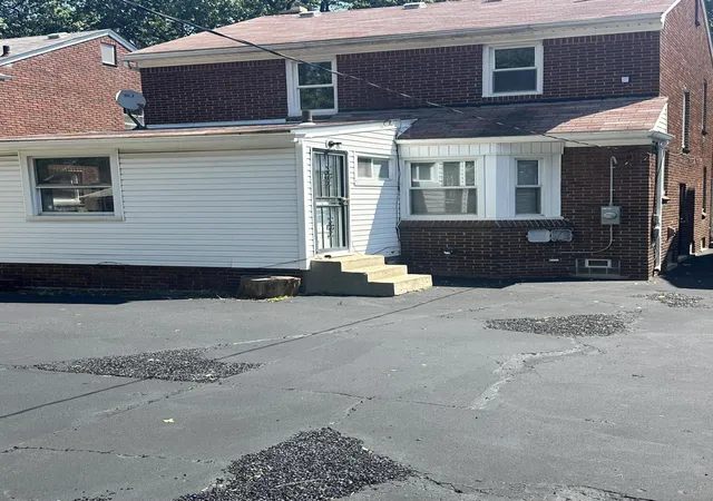 Photo 3 of Single family home for sale at 17561 Appoline St, Detroit, MI 48235 | MLS# 81026040196 | Listing updated on 2026-09-16