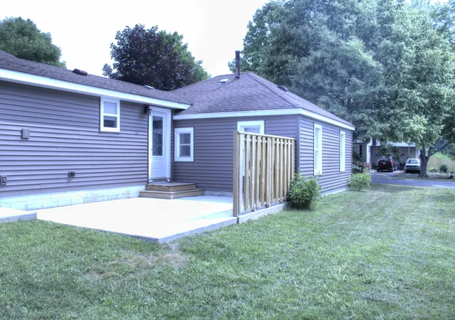 4th image of 614 Allen Ave, Alma, MI 48801 | MLS# 72026040201