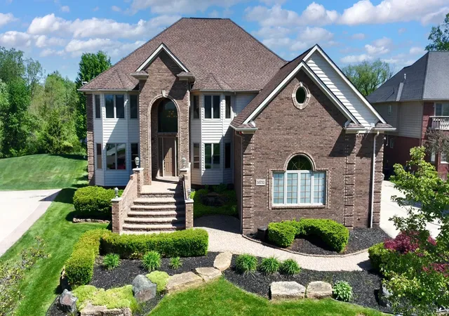 1st image of 55733 Whitney Ct, Shelby Township, MI 48315 | MLS# 58050217152