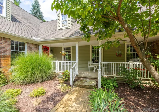 Photo 3 of Single family home for sale at 2411 Farmbrook Trl, Oxford, MI 48370 | MLS# 20261060662 | Listing updated on 2026-09-02