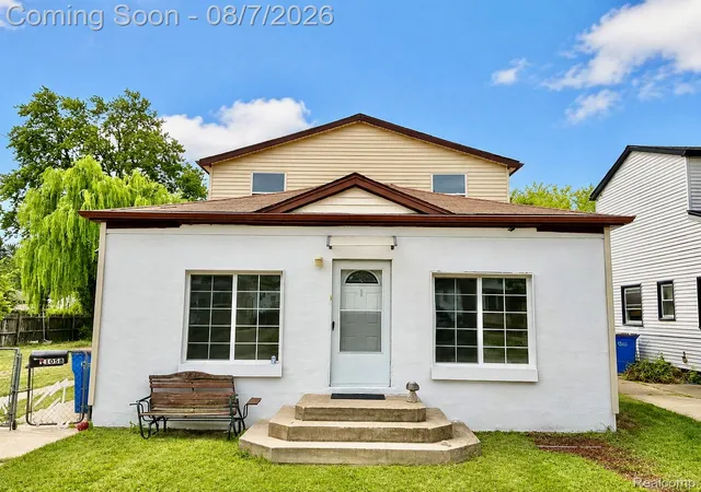 Photo 2 of Single family home for sale at 11058 Timken Ave, Warren, MI 48089 | MLS# 20261060663 | Listing updated on 2026-08-28