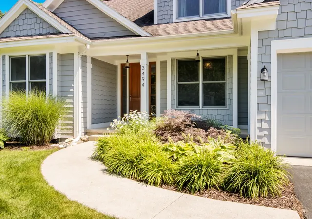 2nd image of 3494 Country Club Dr, Traverse City, MI 49684 | MLS# 78080071853