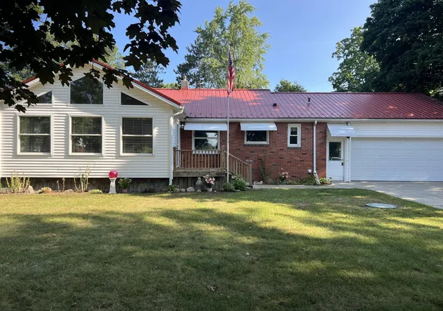 1st image of 4782 W Lincoln Rd, Alma, MI 48801 | MLS# 79080071855