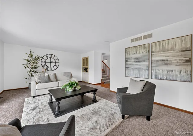 Photo 4 of Single family home for sale at 5461 Countryside Dr, Saline, MI 48176 | MLS# 20261060667 | Listing updated on 2026-09-16