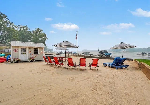 4th image of 7765 Bayview Shore Dr, Baldwin, MI 49304 | MLS# 65026040211