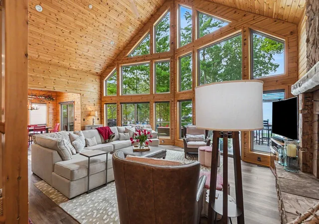 5th image of 7765 Bayview Shore Dr, Baldwin, MI 49304 | MLS# 65026040211