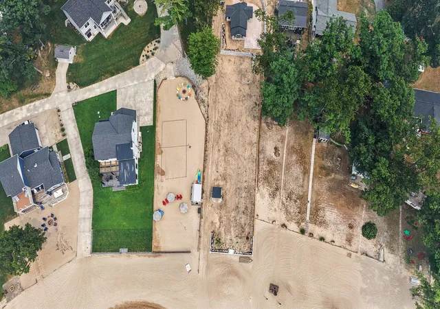 59th image of 7765 Bayview Shore Dr, Baldwin, MI 49304 | MLS# 65026040211