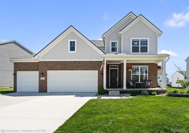 Photo 3 of Single family home for sale at 2721 Maize Loop, Saline Township Washtenaw, MI 48176 | MLS# 20261060669 | Listing updated on 2026-08-20