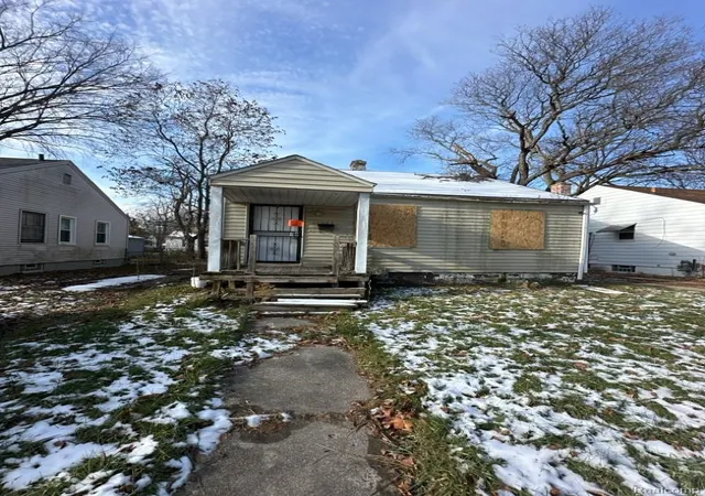 Photo 1 of Single family home for sale at 18443 Braile St, Detroit, MI 48219 | MLS# 20261060671 | Listing updated on 2026-08-04