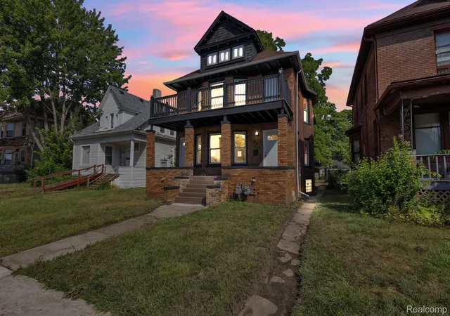 Photo 3 of Multi family home for sale at 632 Clairmount St, Detroit, MI 48202 | MLS# 20261060674 | Listing updated on 2026-08-06