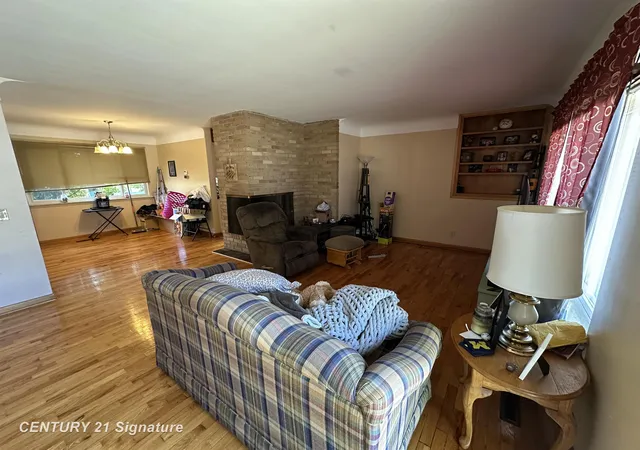 5th image of 412 Chestnut St, Flushing, MI 48433 | MLS# 5050217156