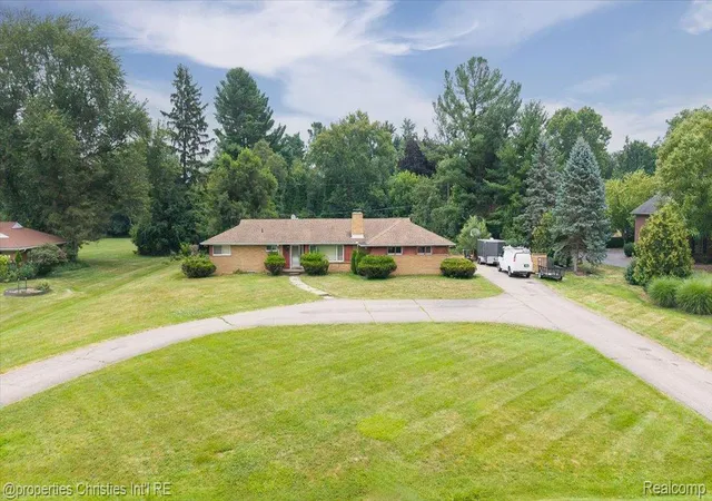 1st image of 1779 Orchard Ln, Bloomfield Hills, MI 48301 | MLS# 20261060679