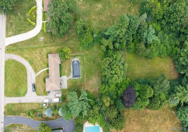 4th image of 1779 Orchard Ln, Bloomfield Hills, MI 48301 | MLS# 20261060679