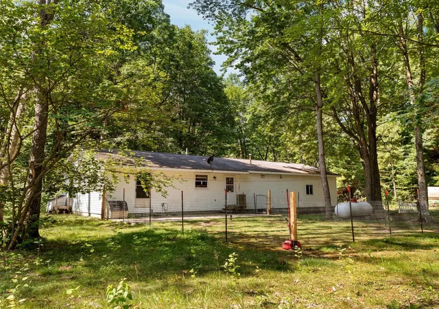 3rd image of 18150 Stronach Dam Rd, Wellston, MI 49689 | MLS# 78080071866