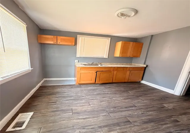 3rd image of 9137 Meyers Rd, Detroit, MI 48228 | MLS# 20261060708