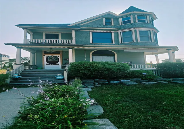 Photo 1 of Single family home for sale at 1516 6th Street, Port Huron, MI 48060 | MLS# 20261060715 | Listing updated on 2026-09-09