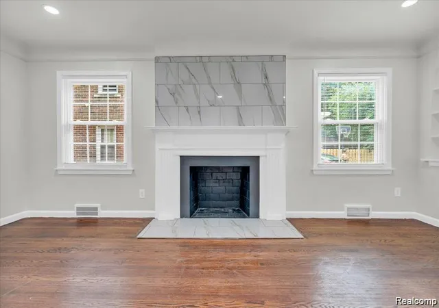 Photo 4 of Single family home for sale at 14393 Faust Ave, Detroit, MI 48223 | MLS# 20261060717 | Listing updated on 2026-09-30