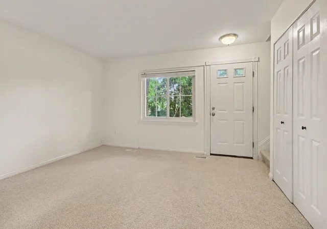 Photo 3 of Condo for sale at 541 Long Shore Dr, Ann Arbor, MI 48105 | MLS# 81026040251 | Listing updated on 2026-09-06