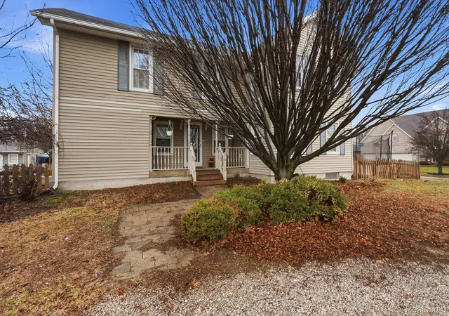 Photo 3 of Single family home for sale at 49777 Card Rd, Macomb, MI 48044 | MLS# 20261060733 | Listing updated on 2026-10-20