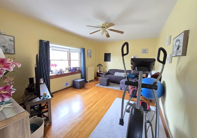 5th image of 615 Maple St, Cadillac, MI 49601 | MLS# 78080071879